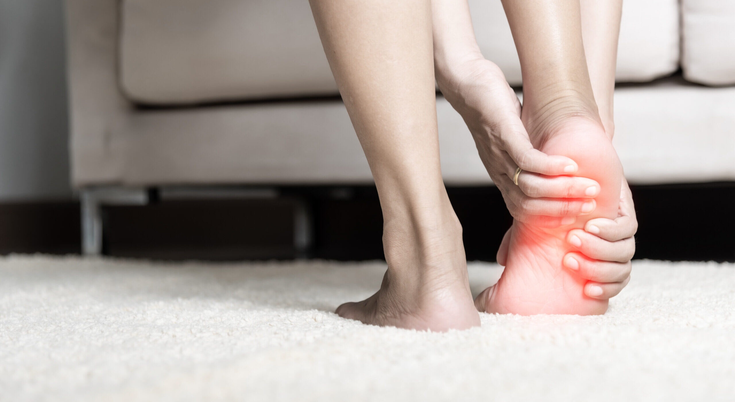 足底筋膜炎 イメージ